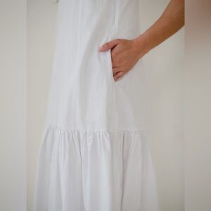 One Wednesday Everywhere Dress Size XS White